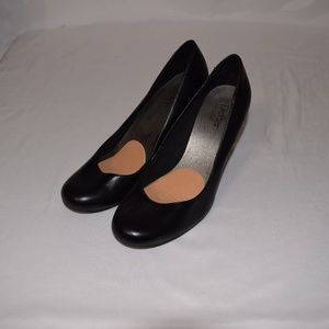 Dexter Black Dress Heels sz 8 1/2